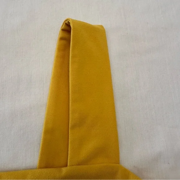 Reformation Ellie Ecostretch Sports Bra, Size XS, Women's Activewear - Picture 5 of 9